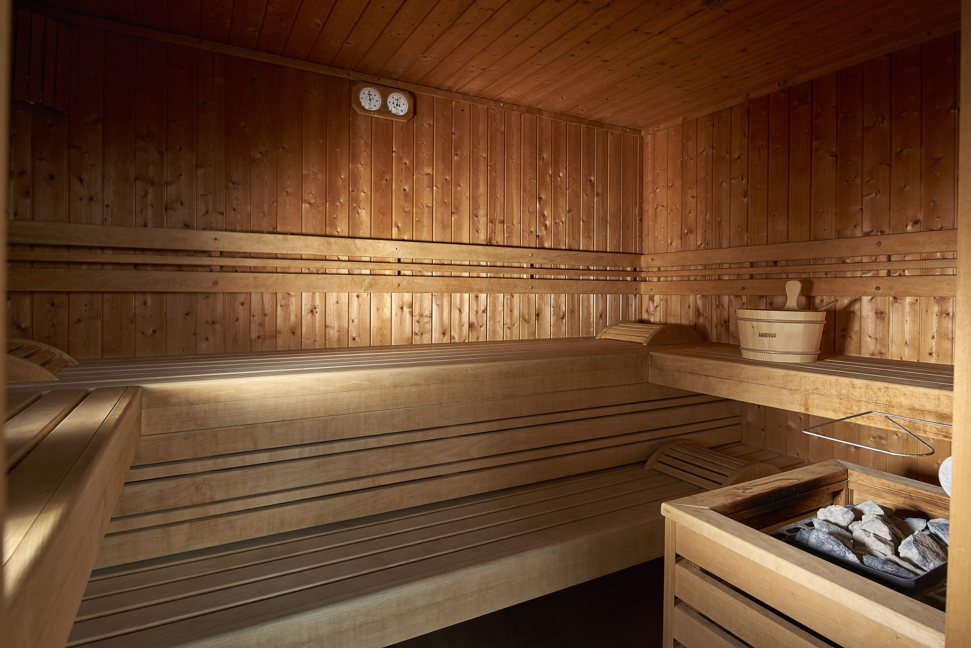 photo piscine spa Watsu relaxation détente massage hotel alsace mercure haut rhin blotzheim soin bon cadeau sauna hammam